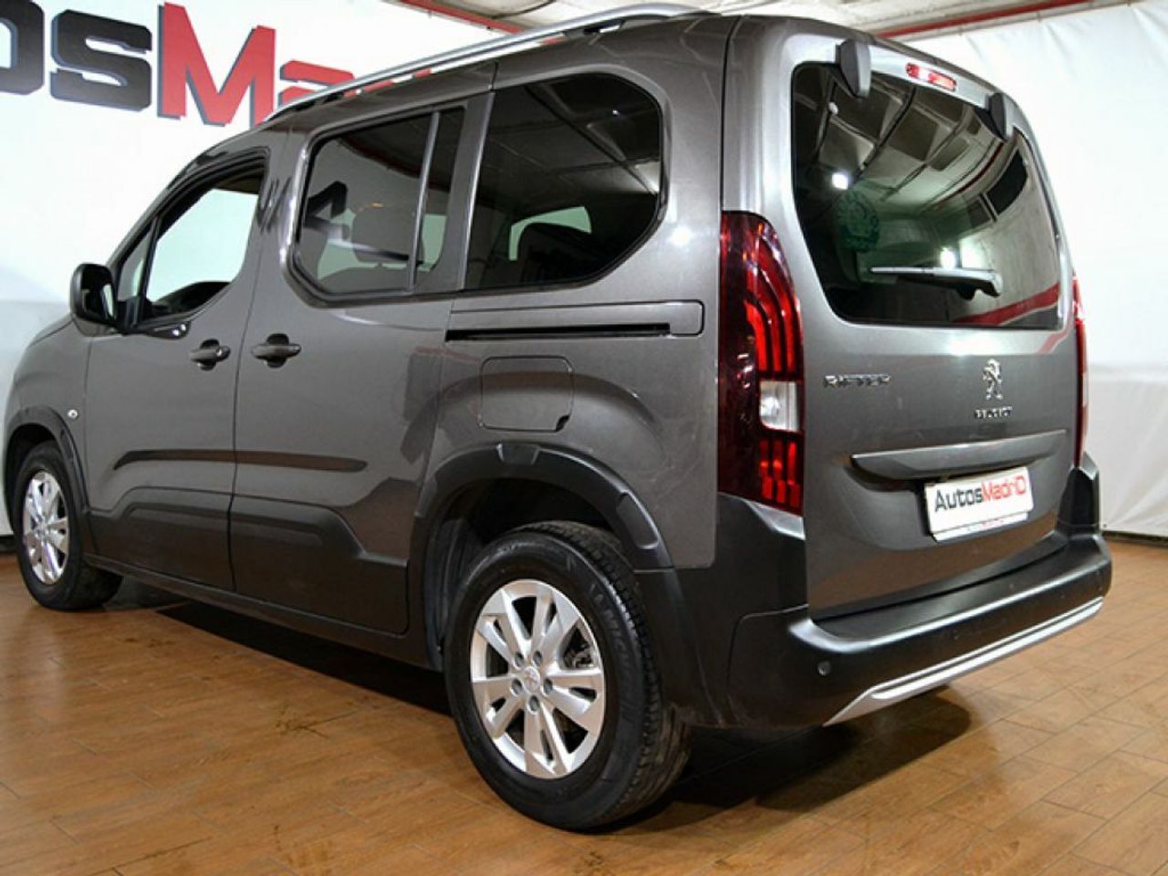 Foto Peugeot Rifter 8