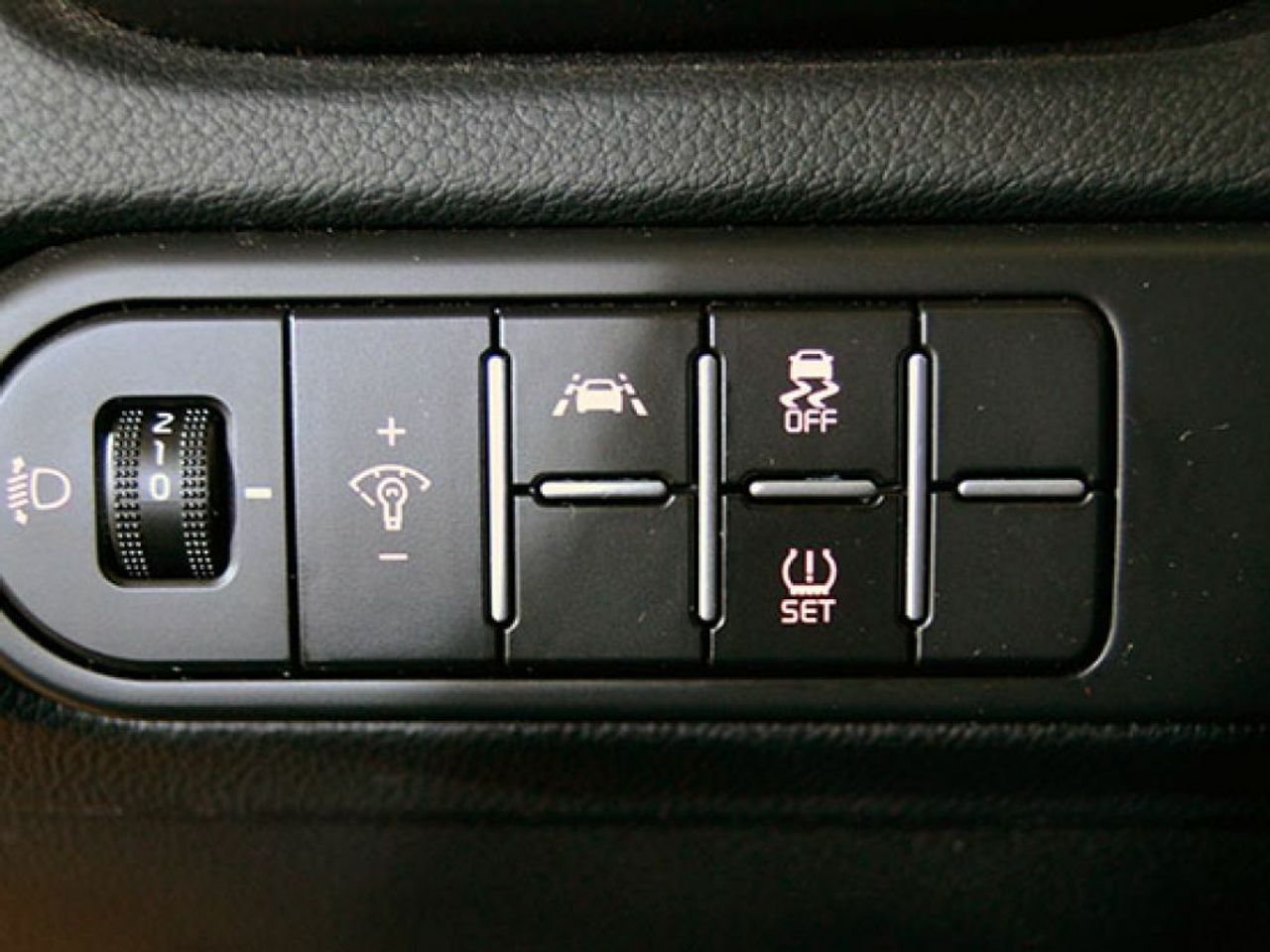 Foto Kia XCeed 17