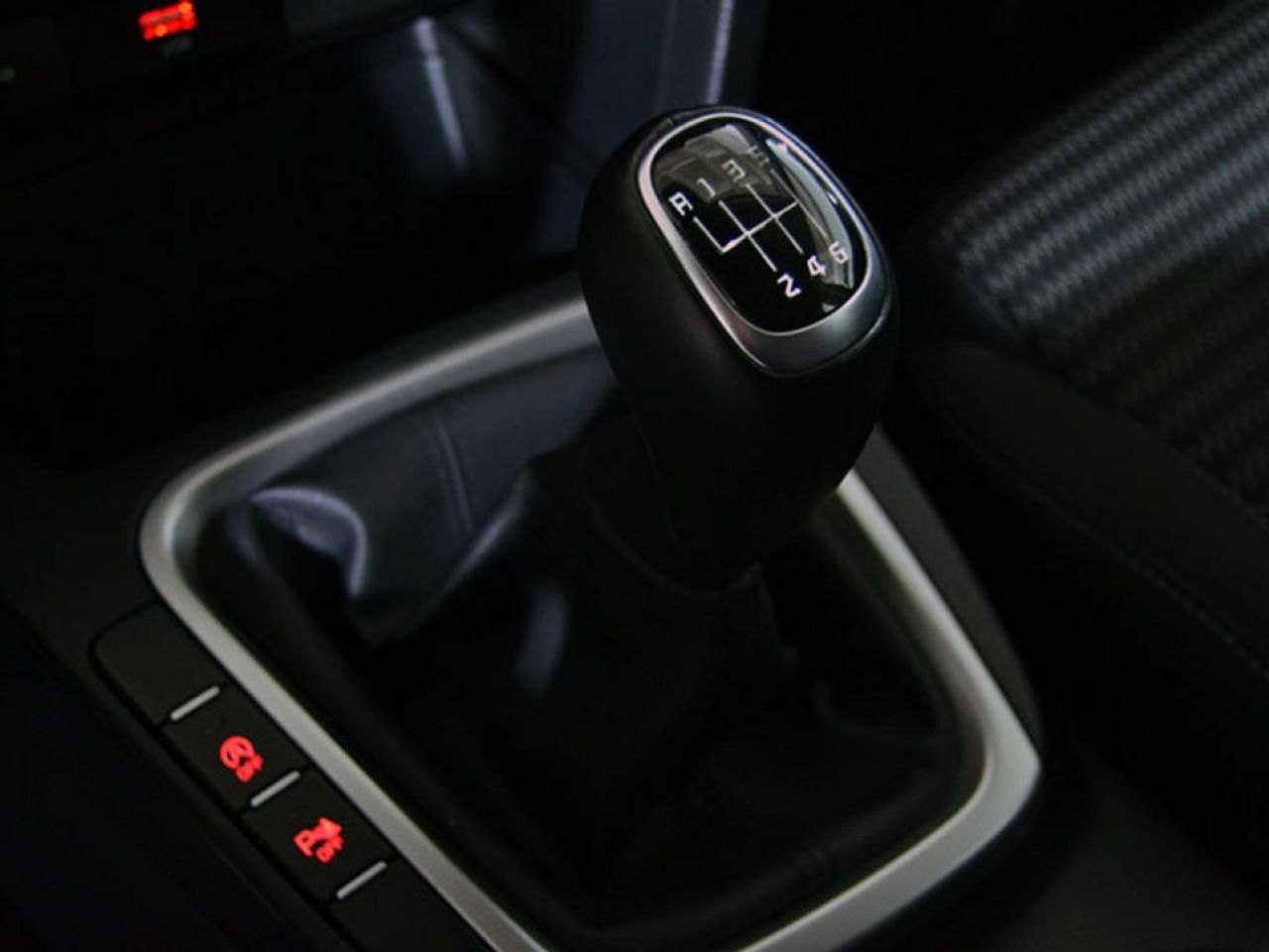Foto Kia XCeed 27