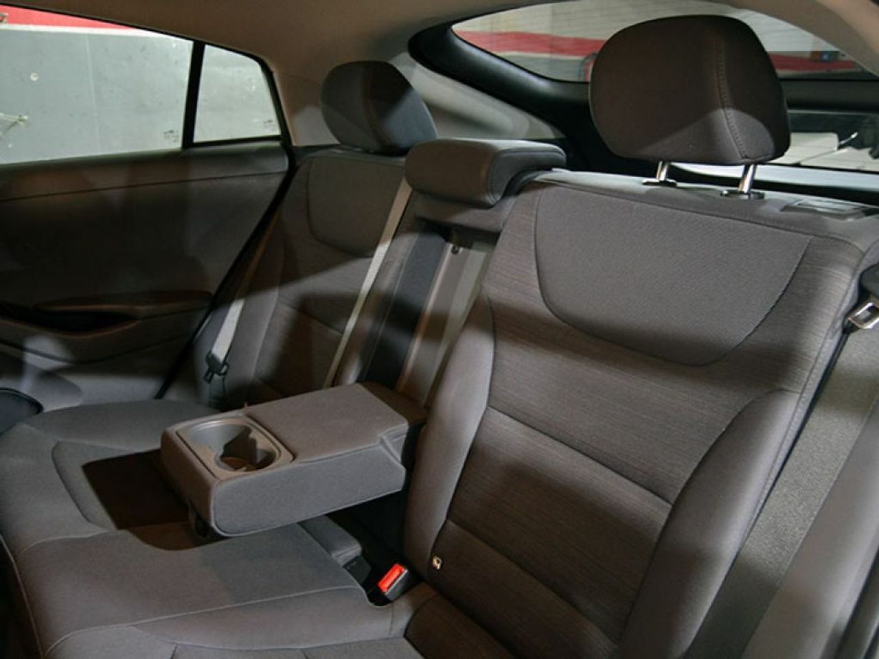 Foto Hyundai IONIQ 13