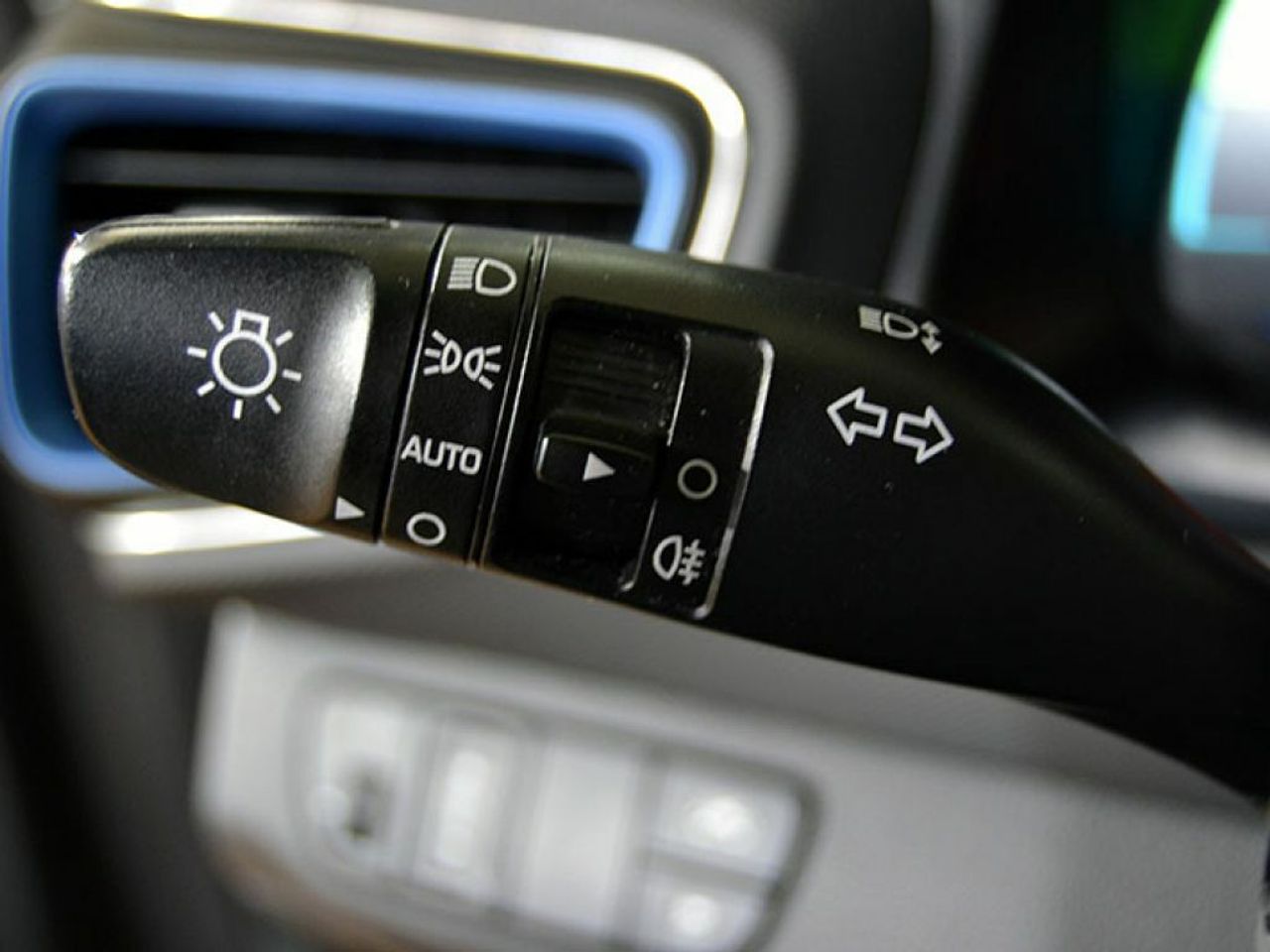 Foto Hyundai IONIQ 18