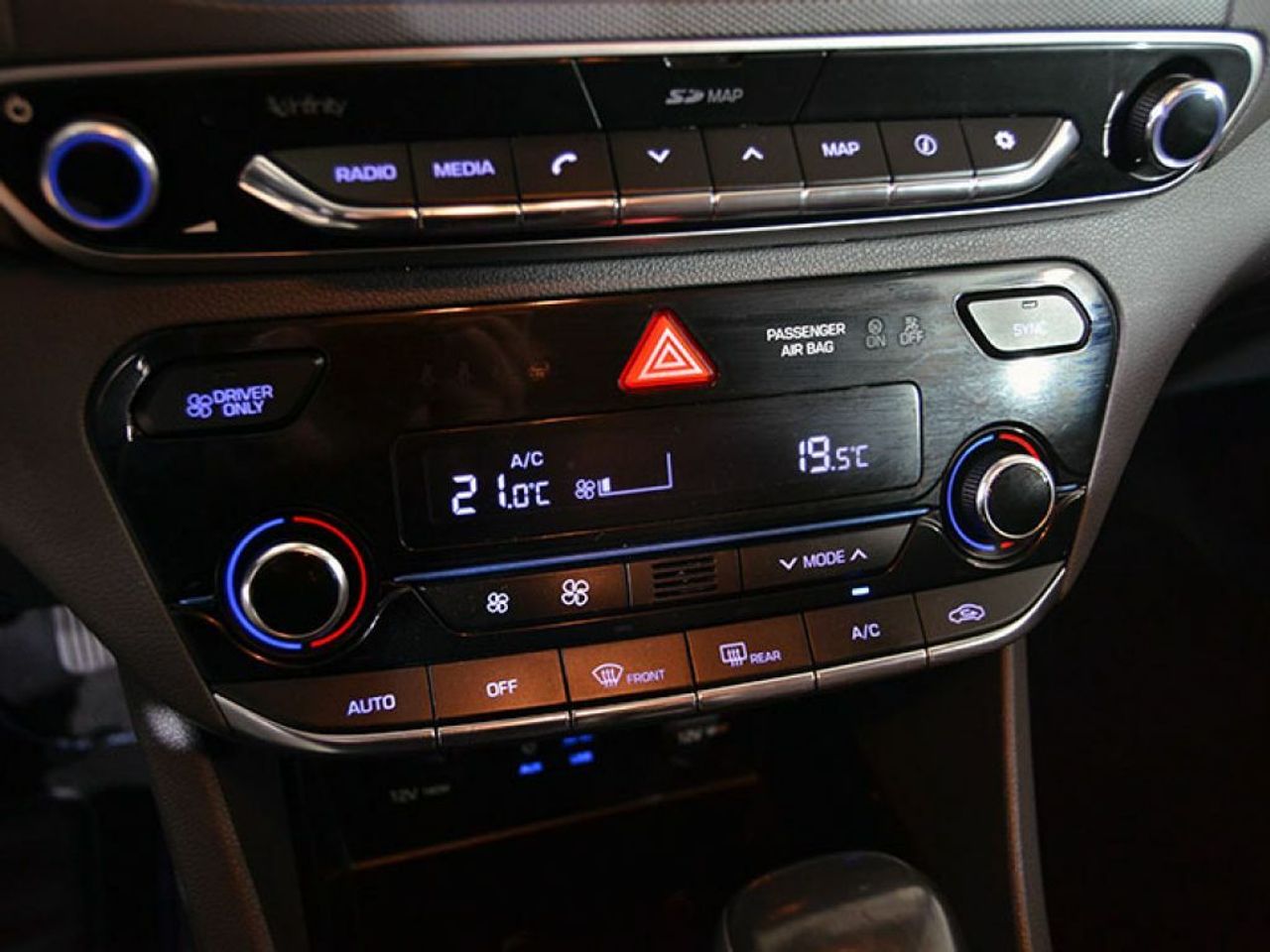 Foto Hyundai IONIQ 25