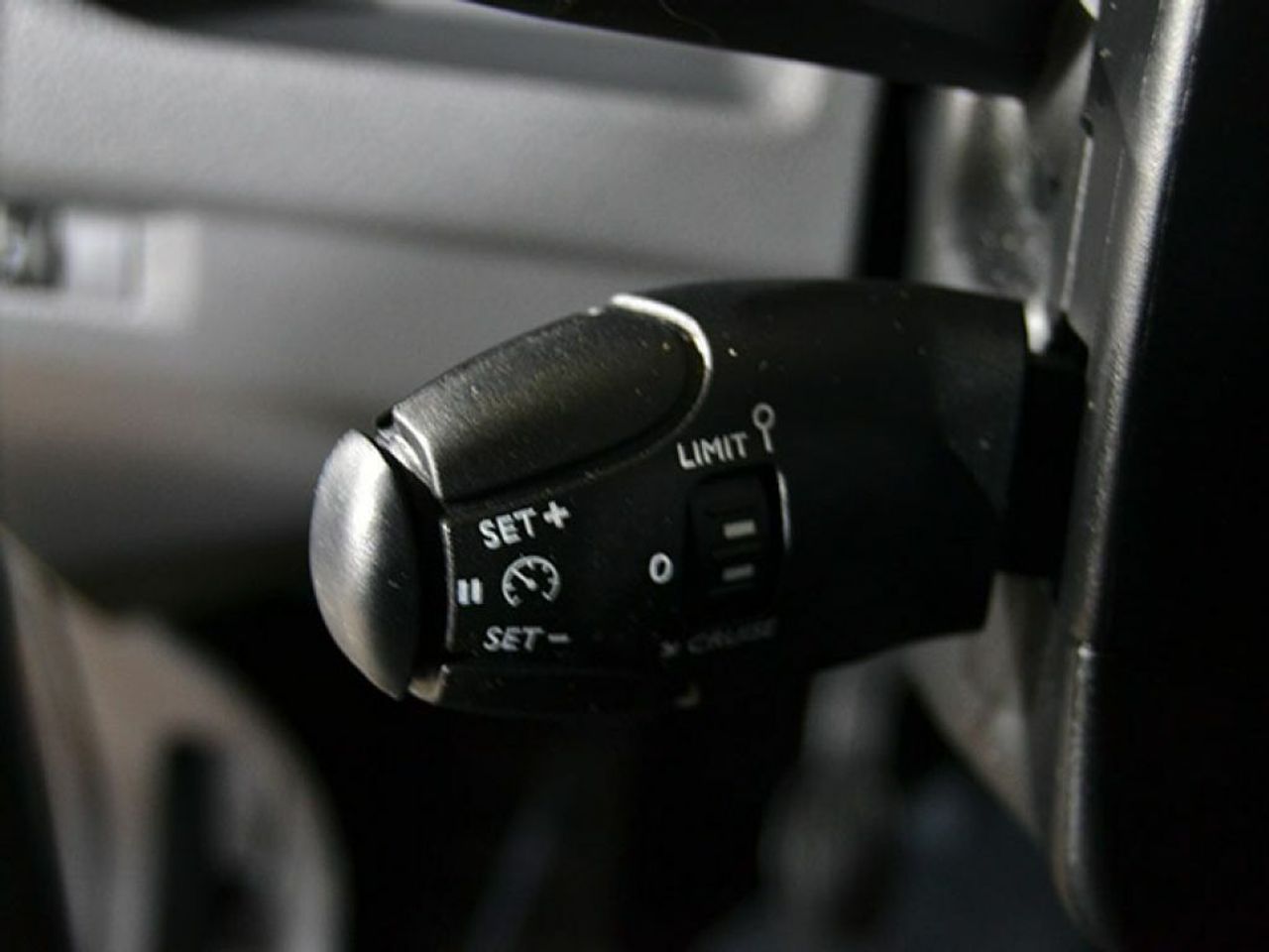 Foto Peugeot Expert 16