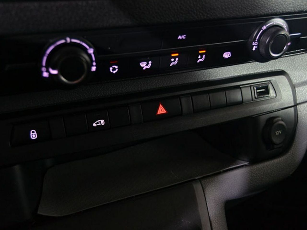 Foto Peugeot Expert 23