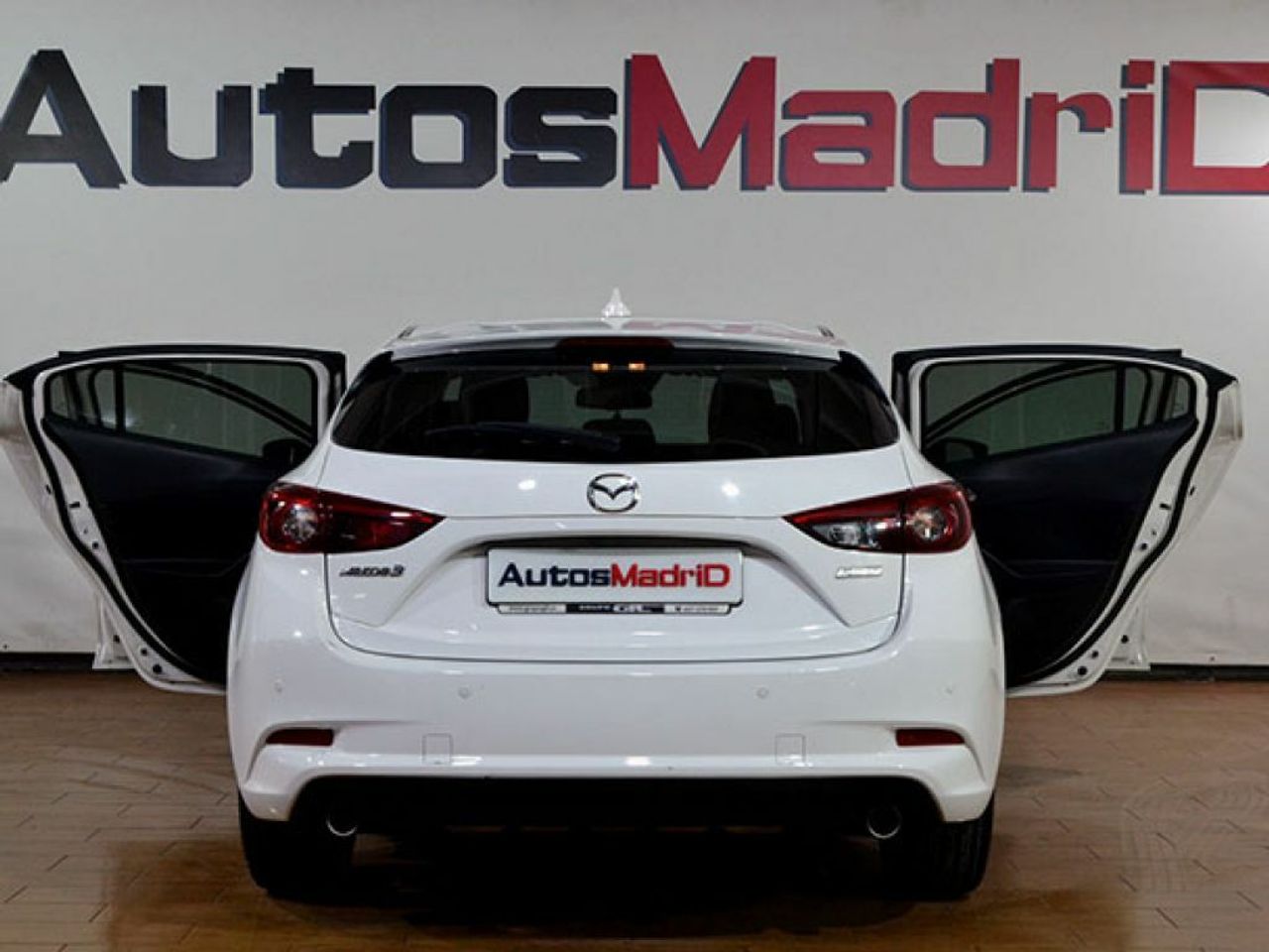 Foto Mazda Mazda3 5
