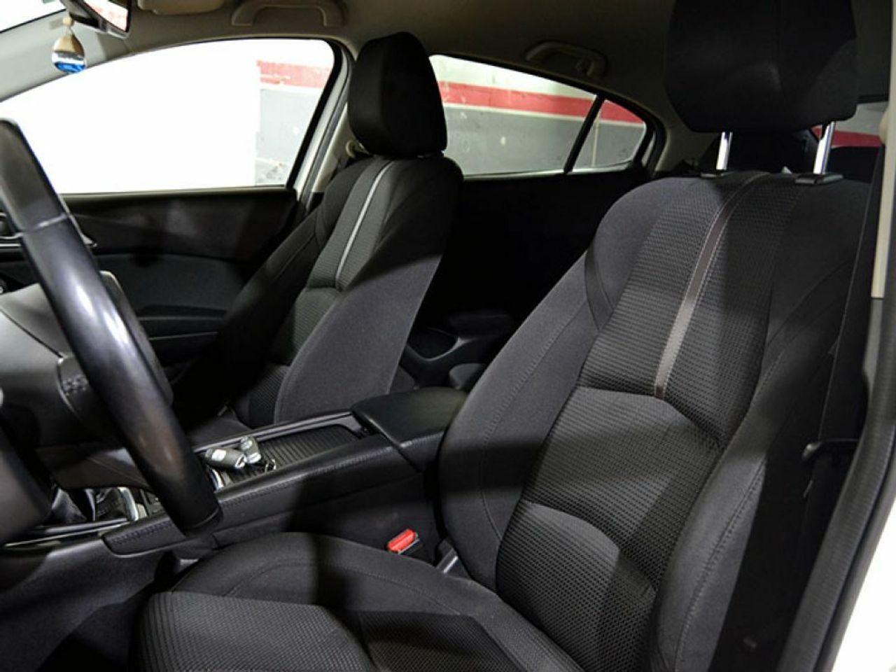 Foto Mazda Mazda3 12