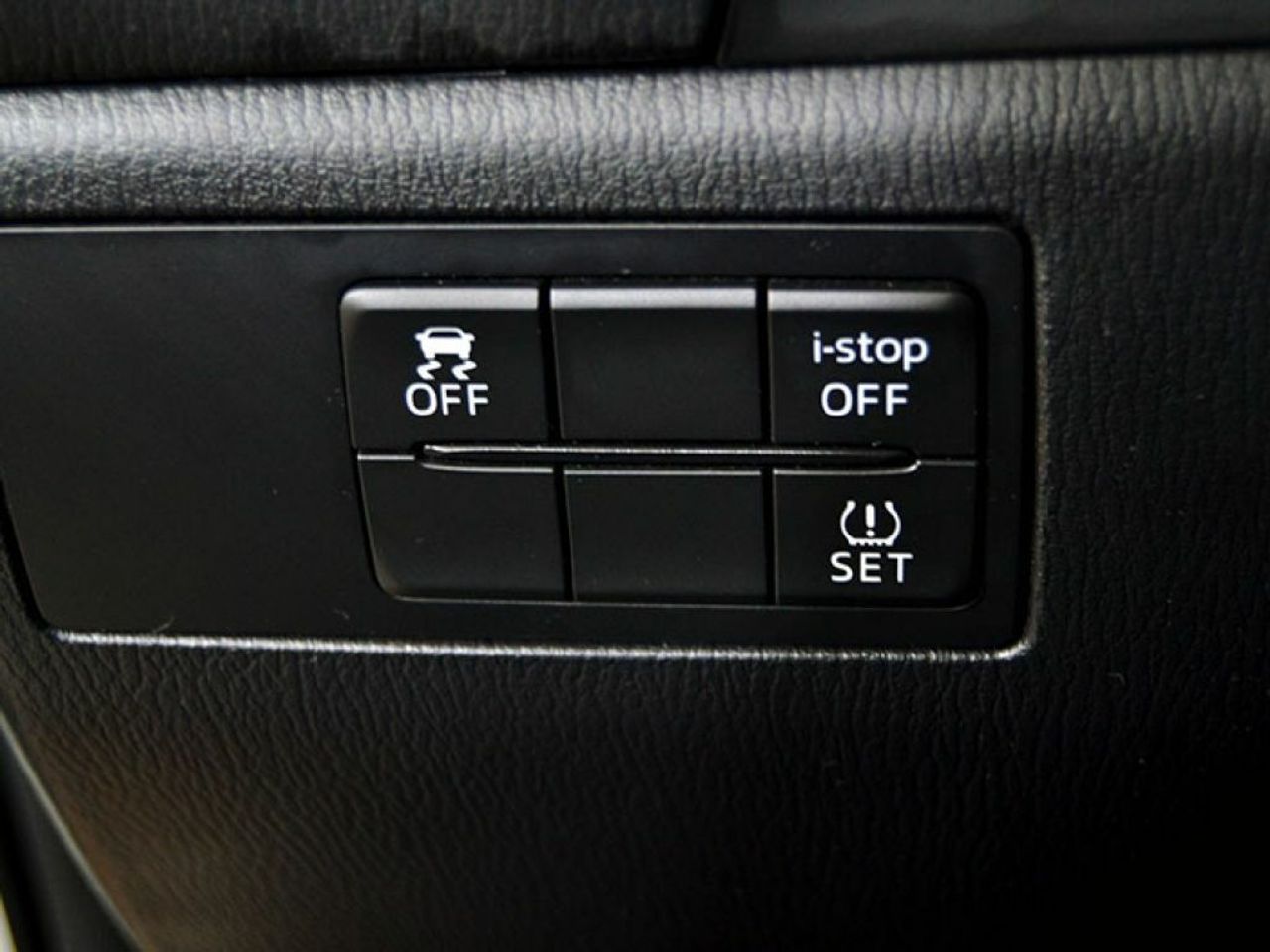 Foto Mazda Mazda3 17