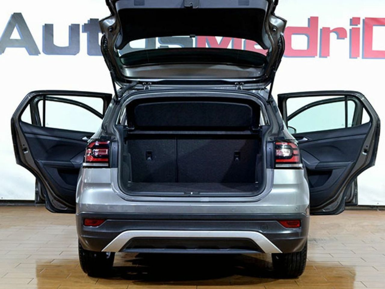 Foto Volkswagen T-Cross 6