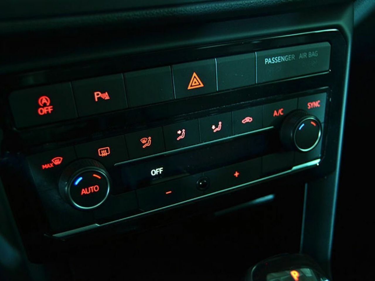 Foto Volkswagen T-Cross 25
