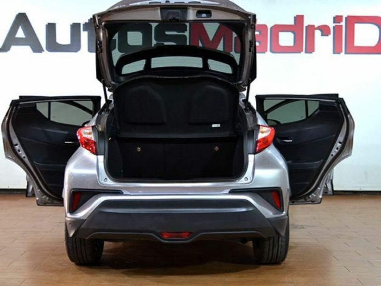 Foto Toyota C-HR 6