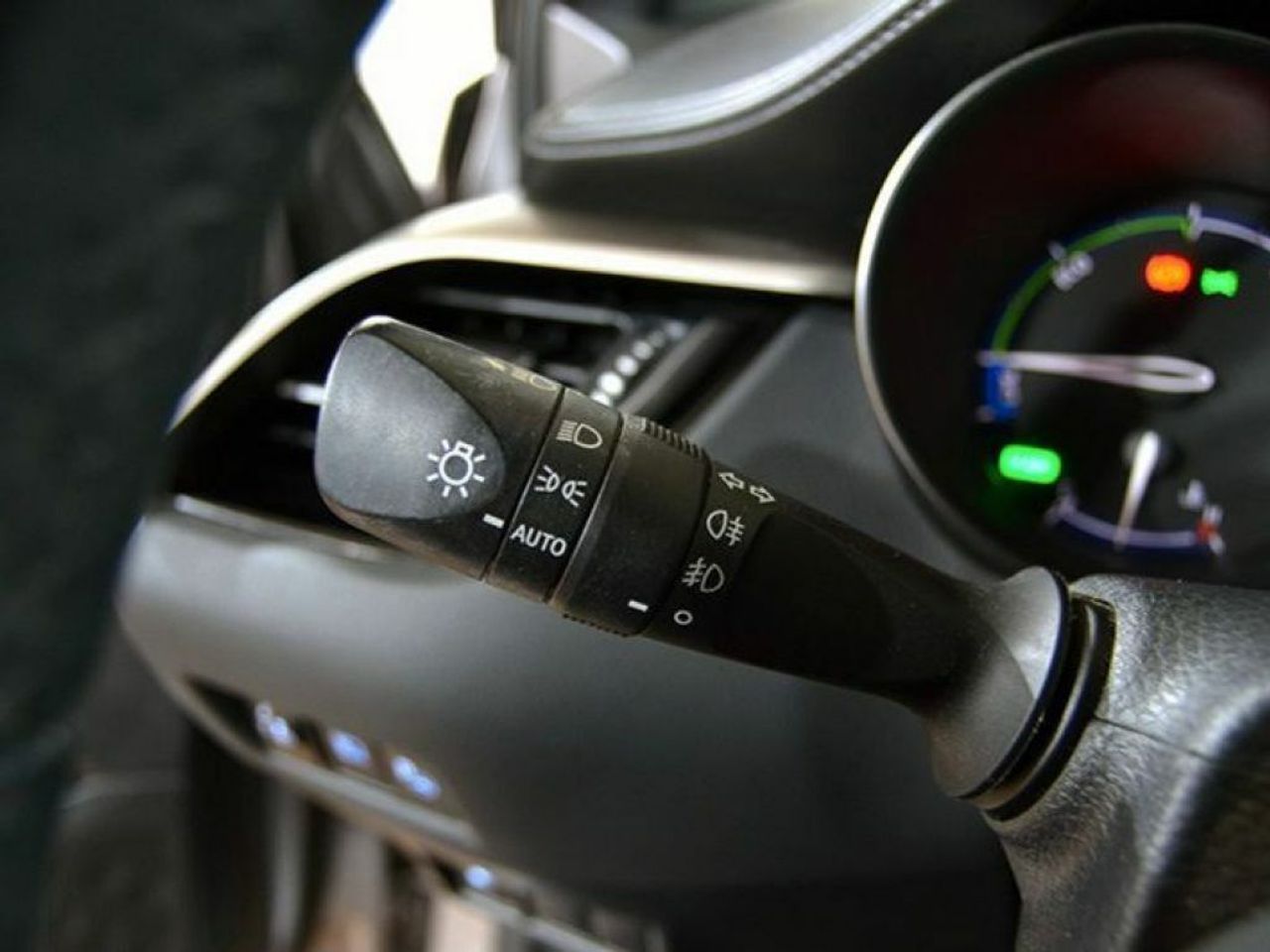 Foto Toyota C-HR 19