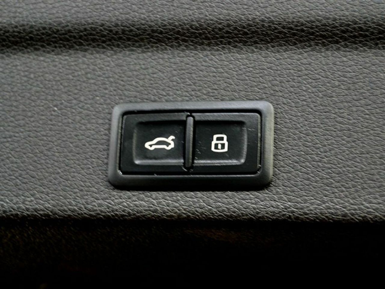 Foto Audi Q3 8