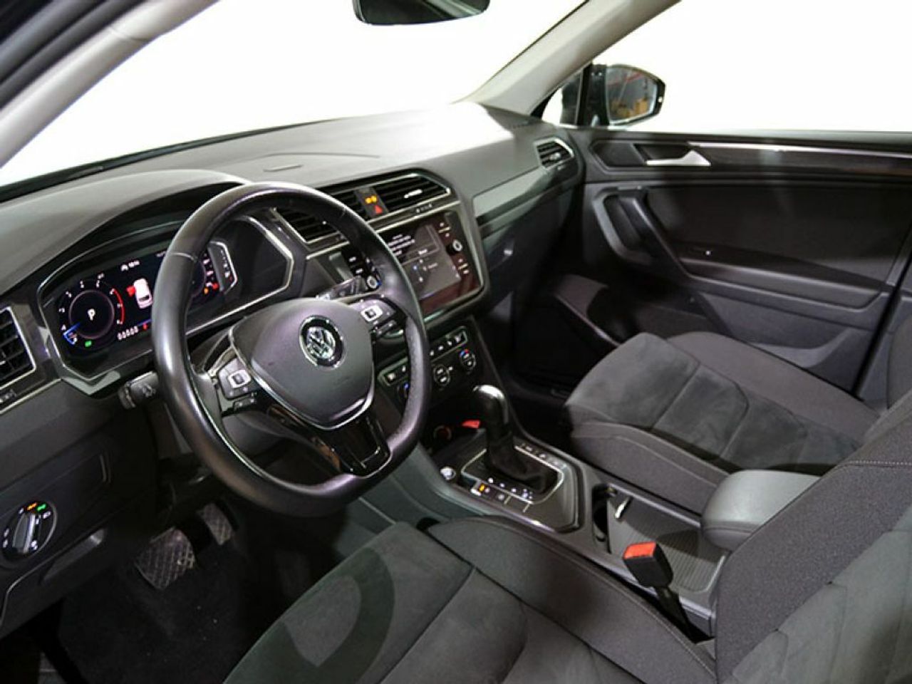 Foto Volkswagen Tiguan 13