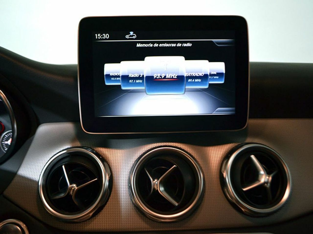 Foto Mercedes-Benz Clase GLA 23