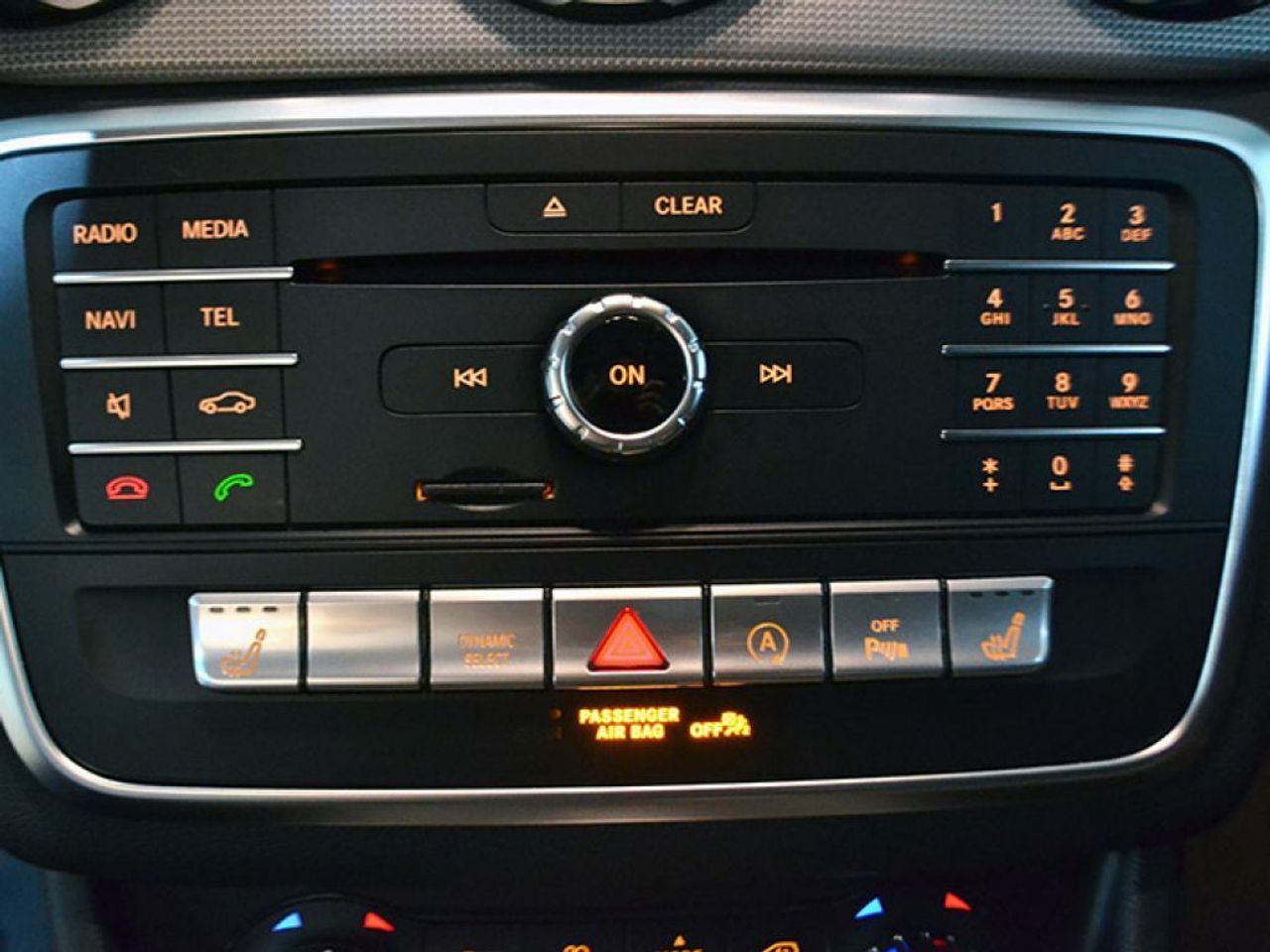 Foto Mercedes-Benz Clase GLA 26