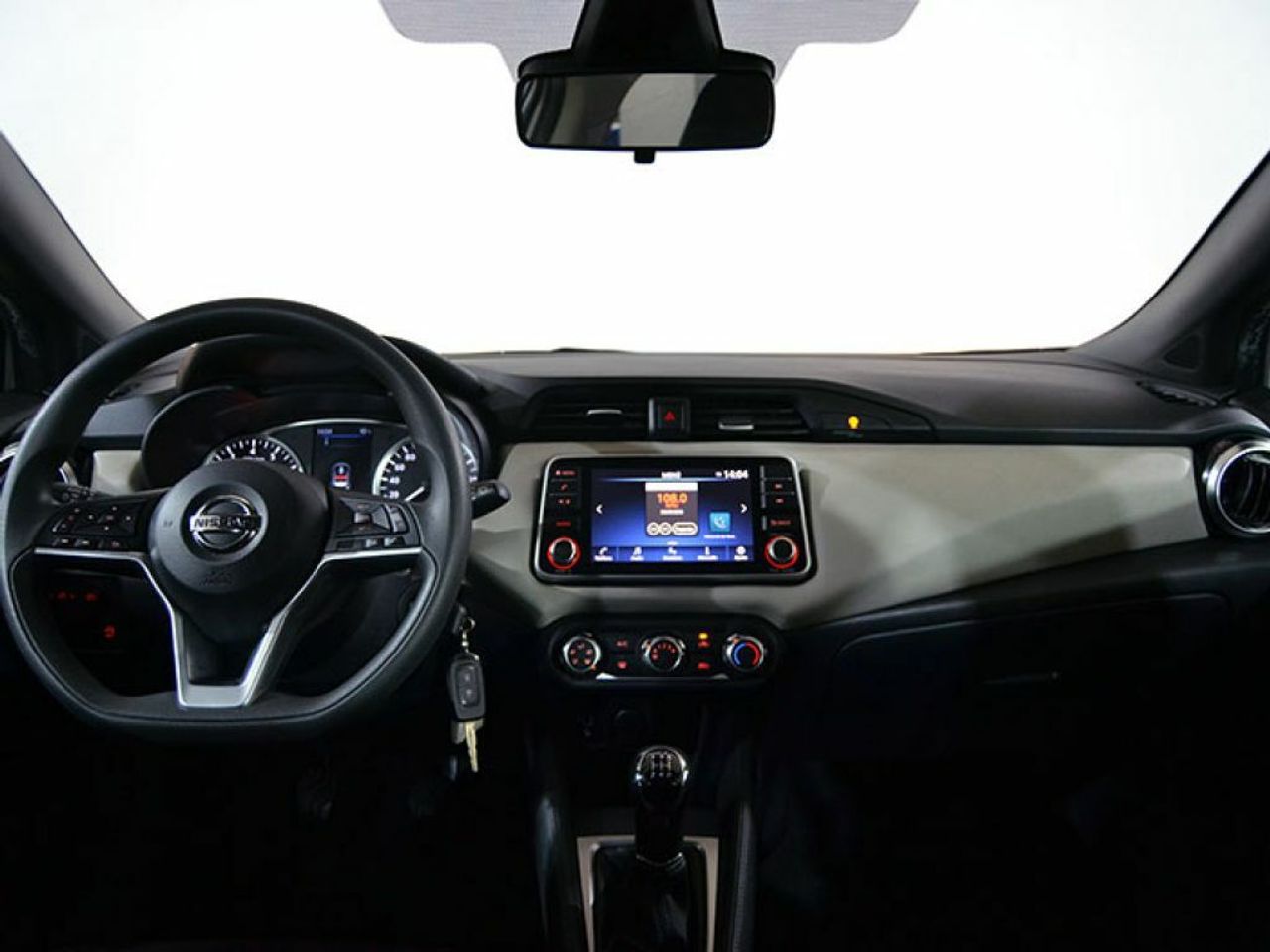 Foto Nissan Micra 14