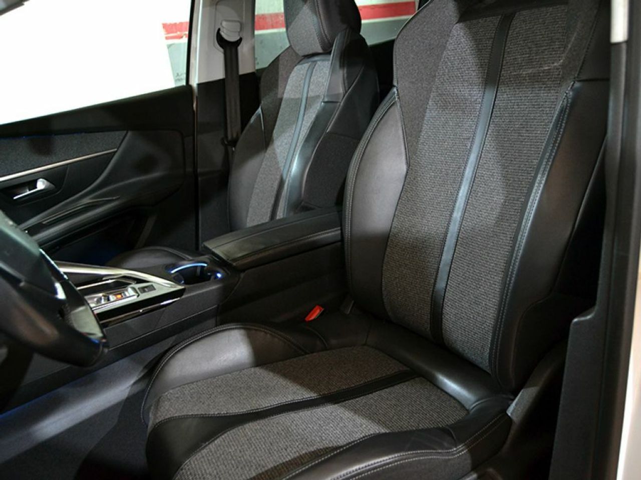 Foto Peugeot 3008 12