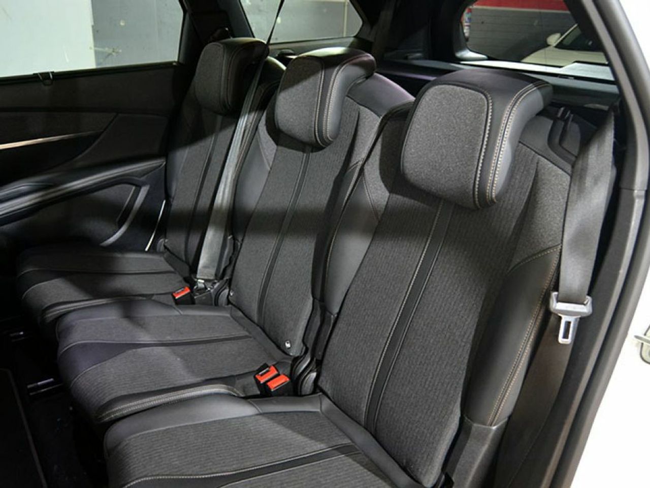 Foto Peugeot 5008 15