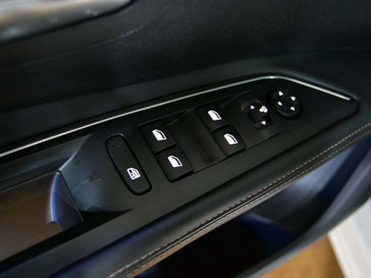 Foto Peugeot 5008 18