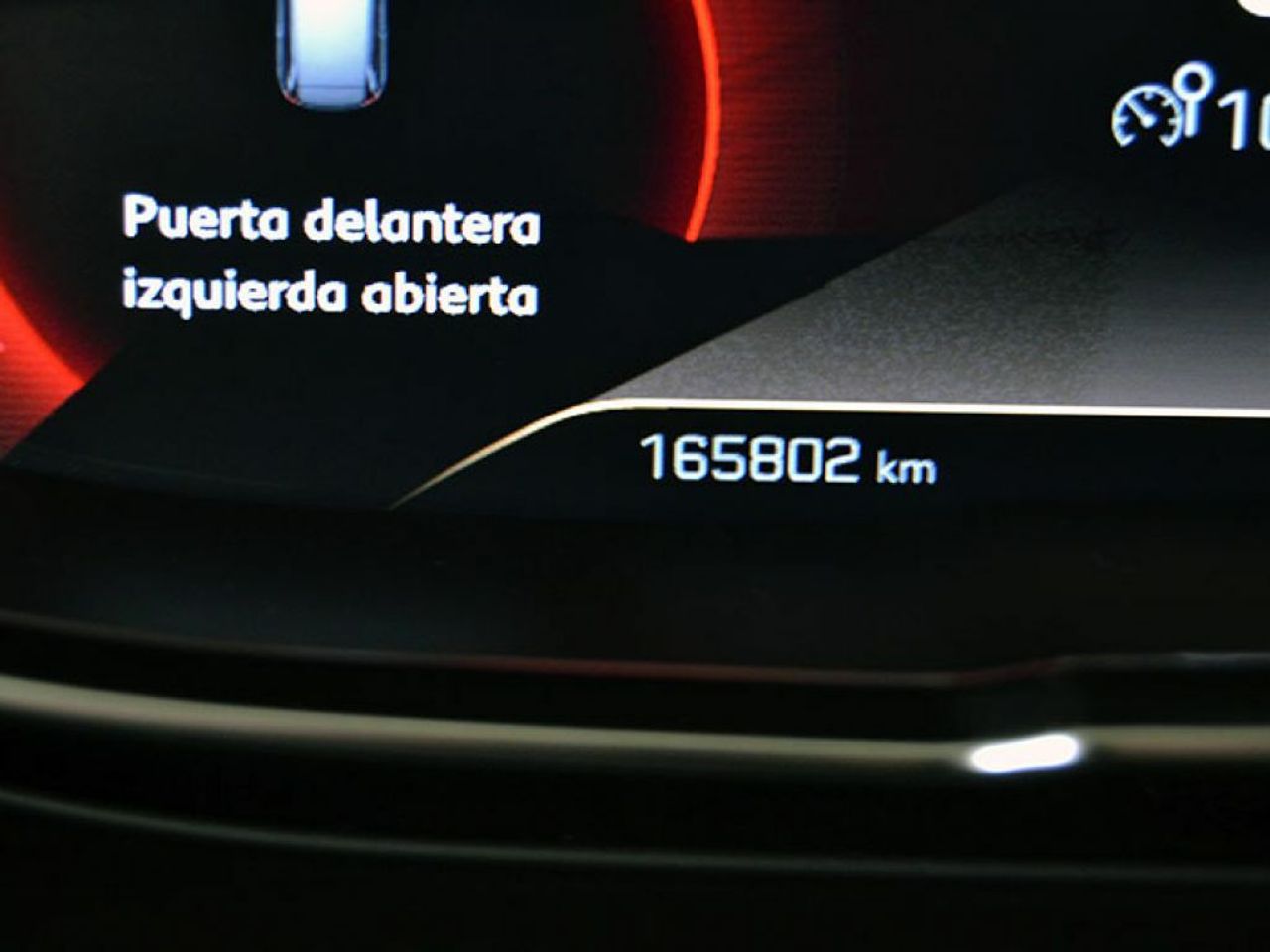Foto Peugeot 5008 25