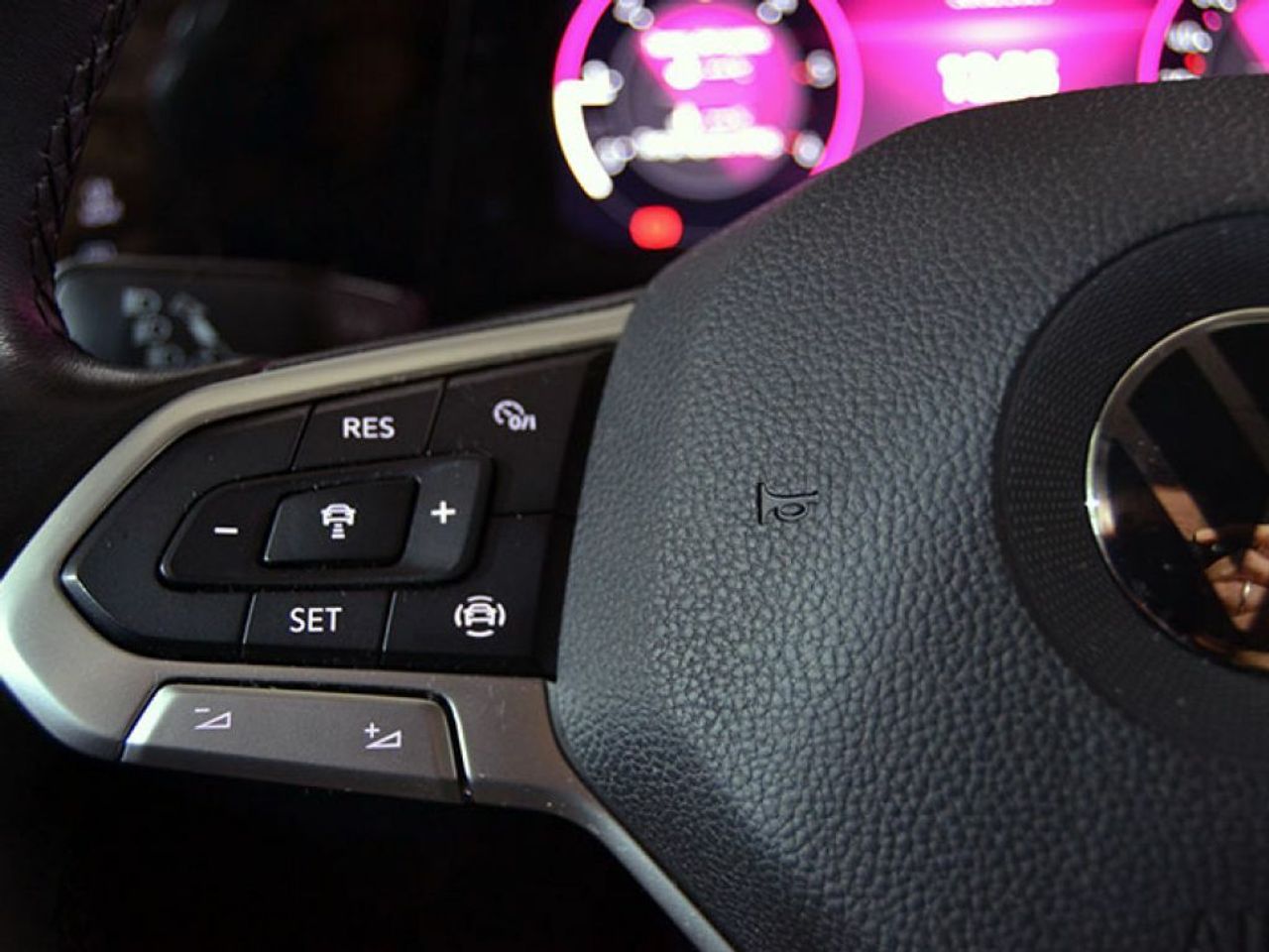 Foto Volkswagen Golf 19