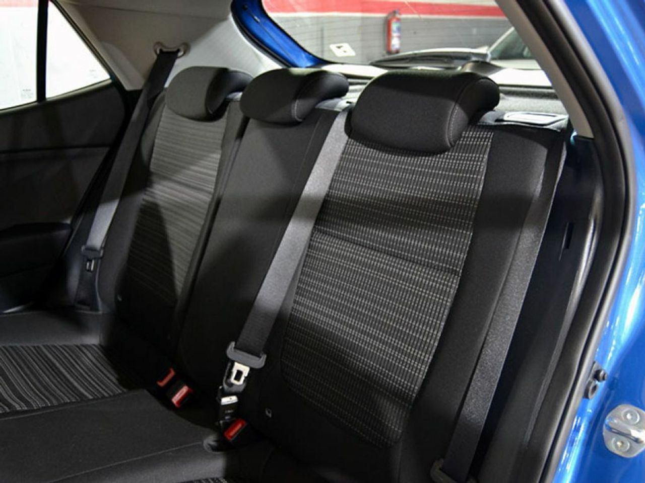Foto Kia Stonic 13