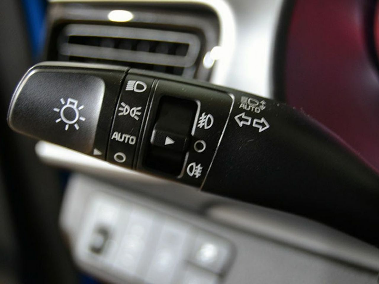 Foto Kia Stonic 18