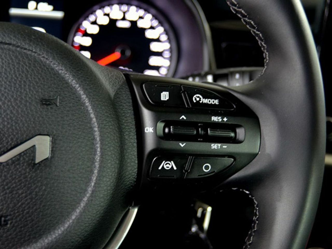 Foto Kia Stonic 21