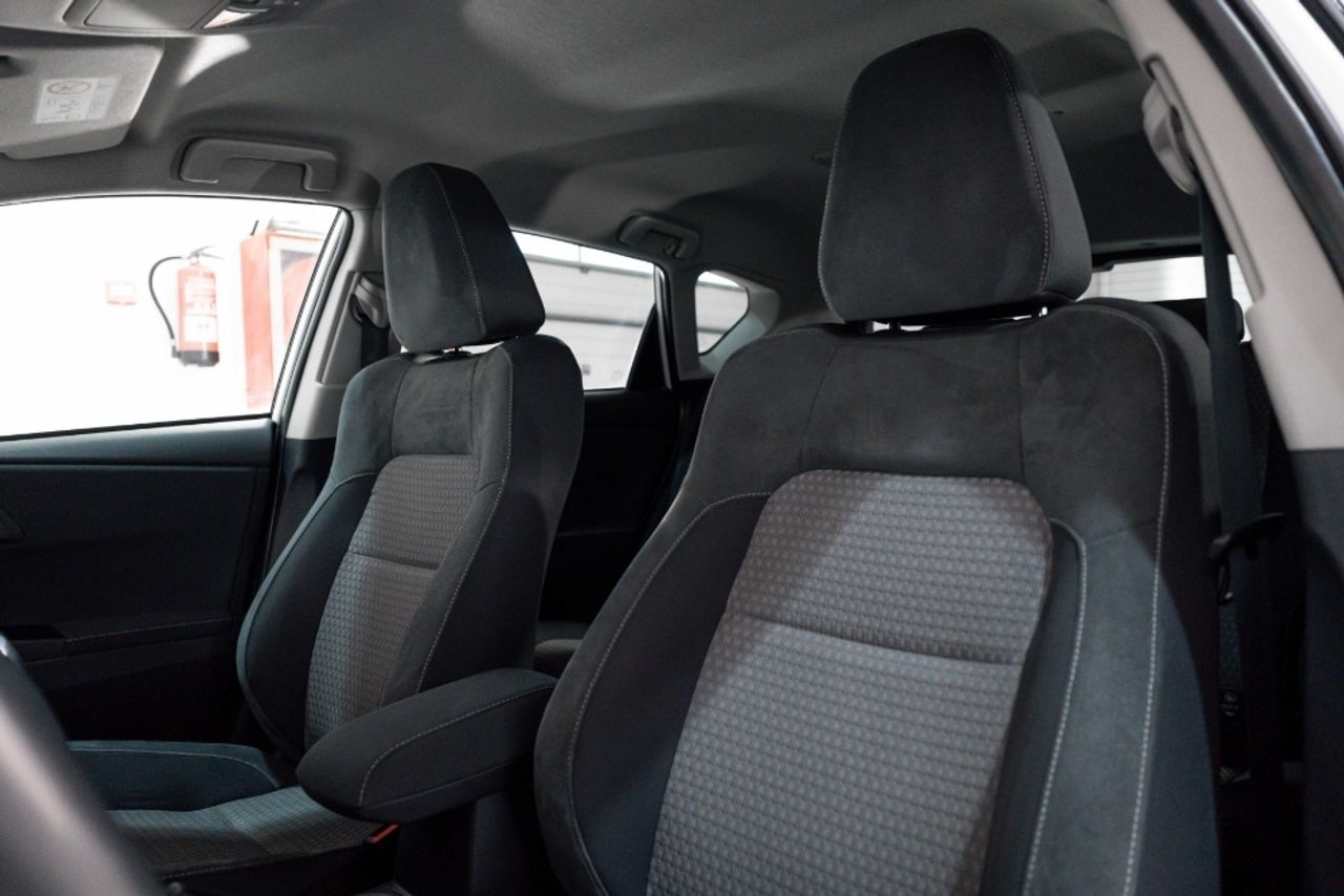 Foto Toyota Auris 8