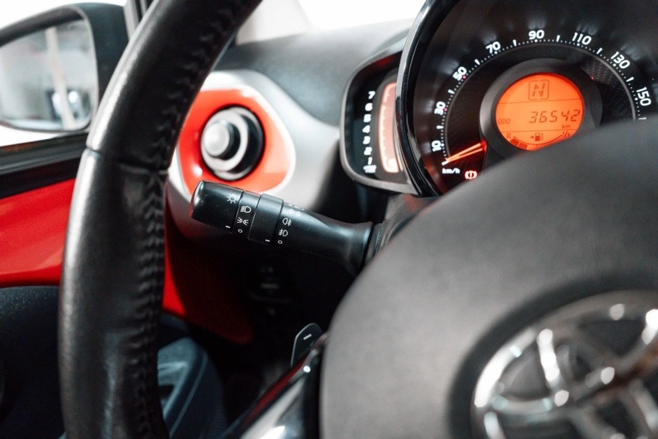 Foto Toyota Aygo 10