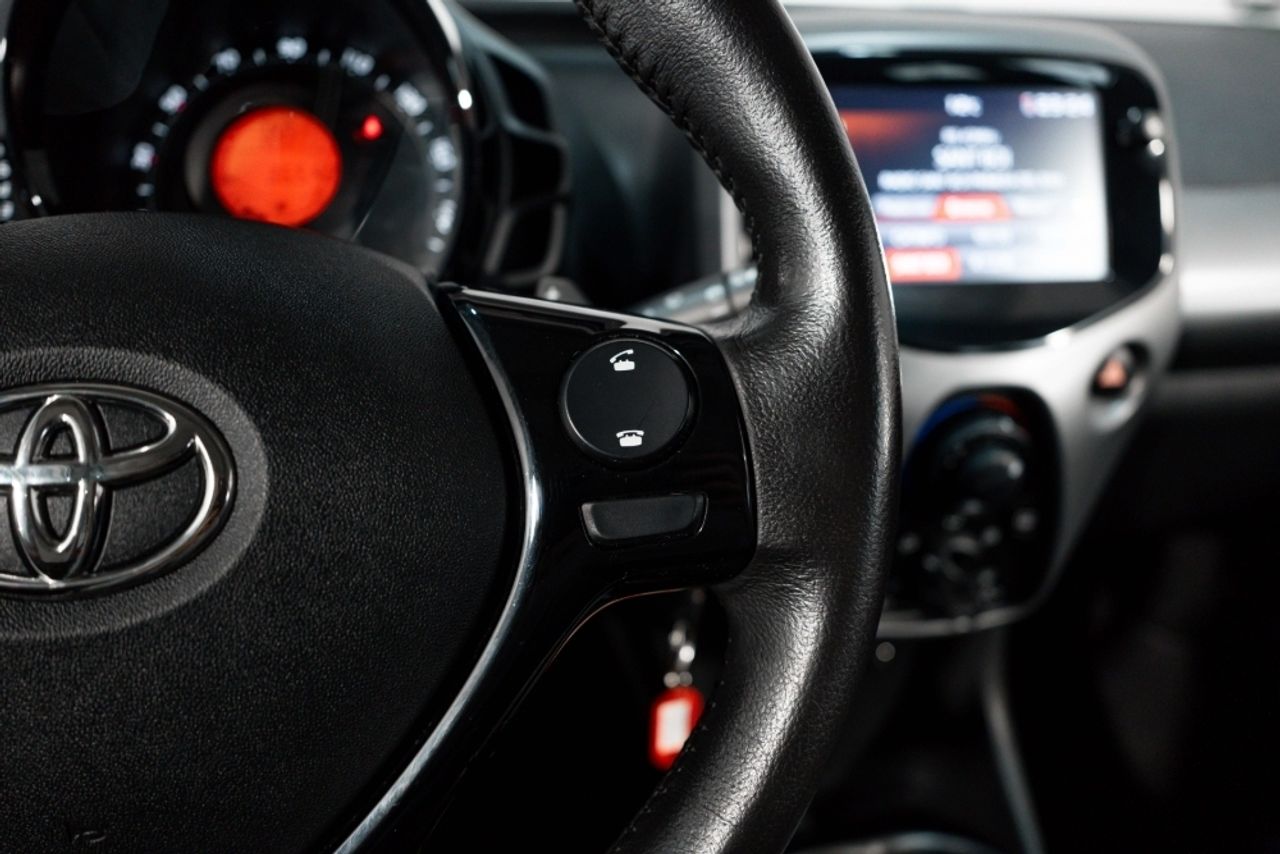Foto Toyota Aygo 16
