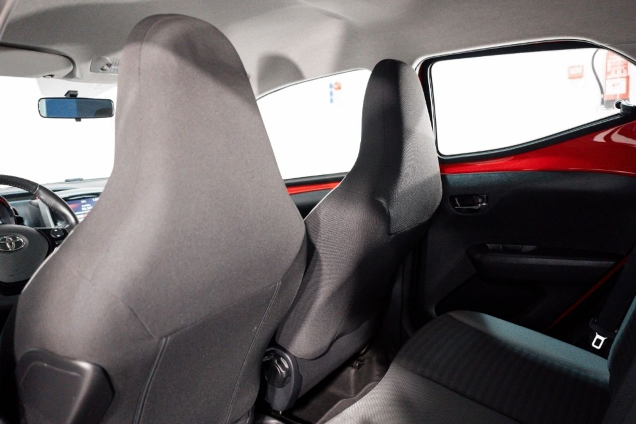 Foto Toyota Aygo 26