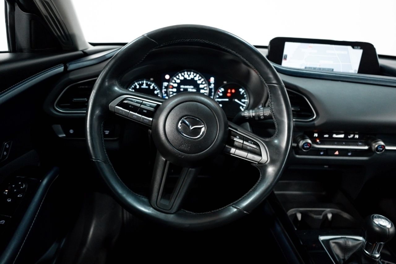 Foto Mazda CX-30 24