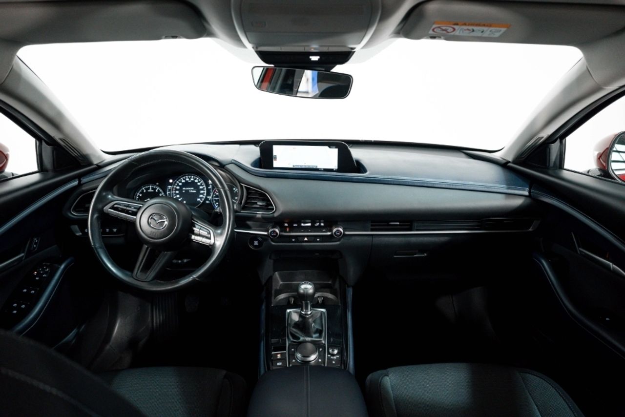 Foto Mazda CX-30 25