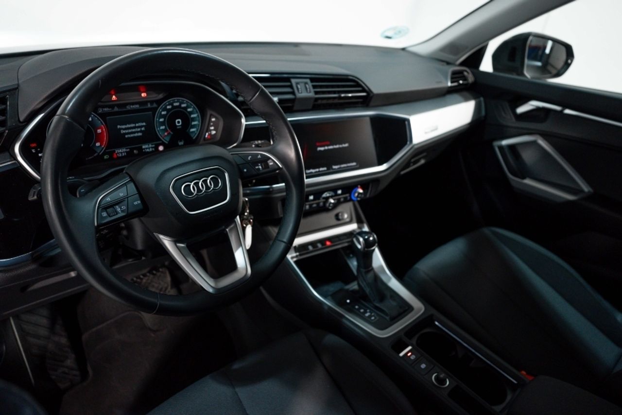 Foto Audi Q3 7