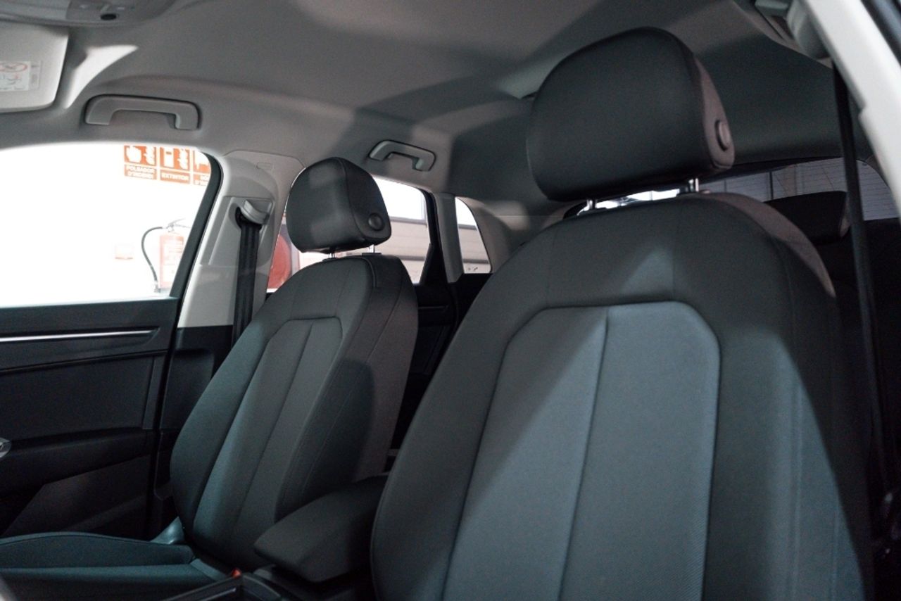Foto Audi Q3 8