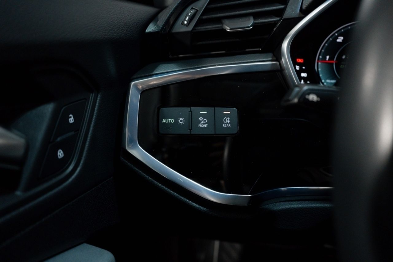 Foto Audi Q3 12
