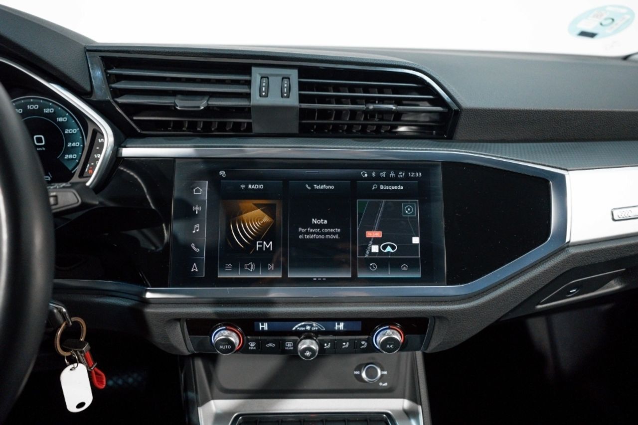 Foto Audi Q3 21