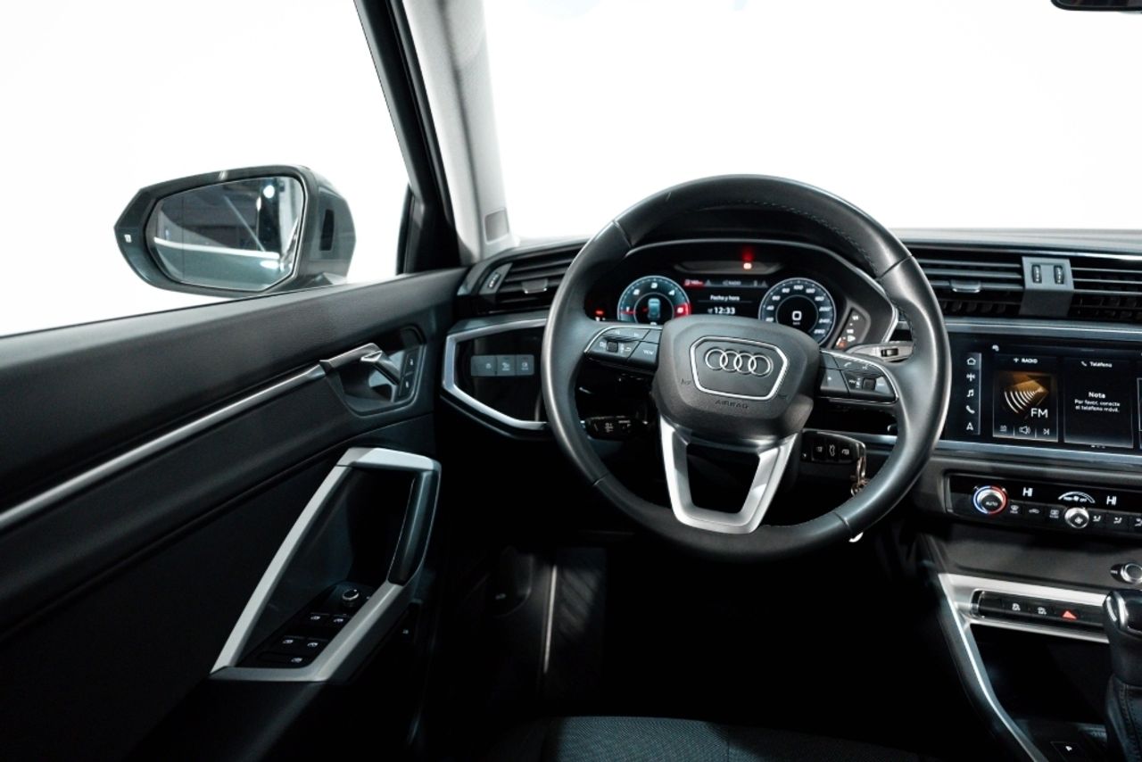Foto Audi Q3 26