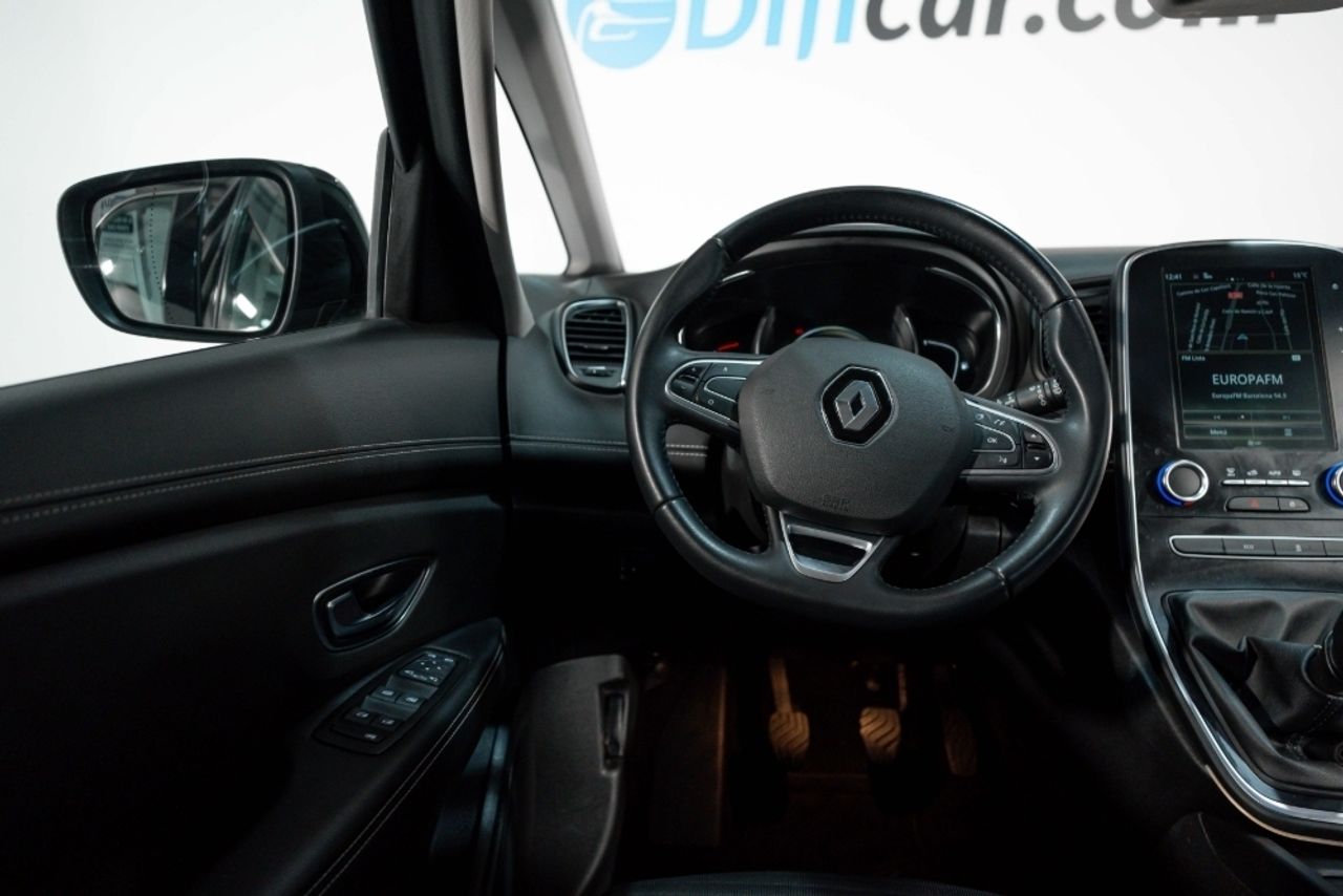 Foto Renault Scénic 23