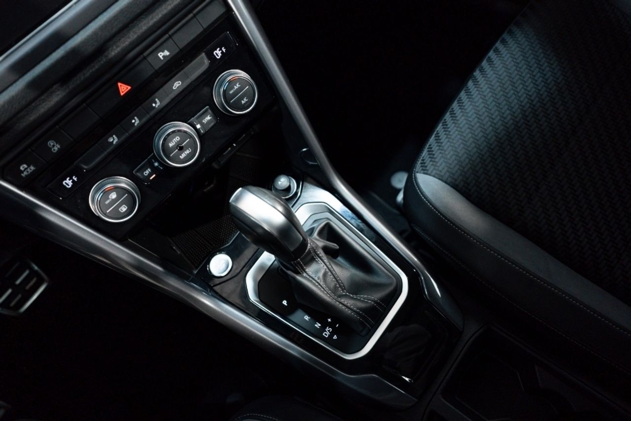 Foto Volkswagen T-Roc 20