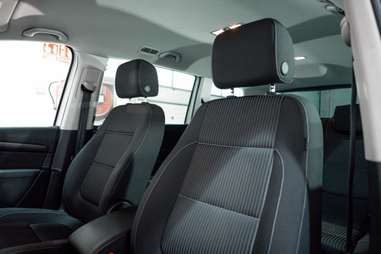 Foto Seat Alhambra 8