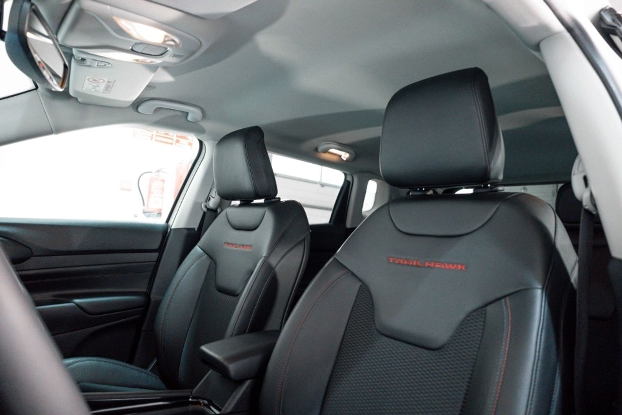 Foto Jeep Compass 8