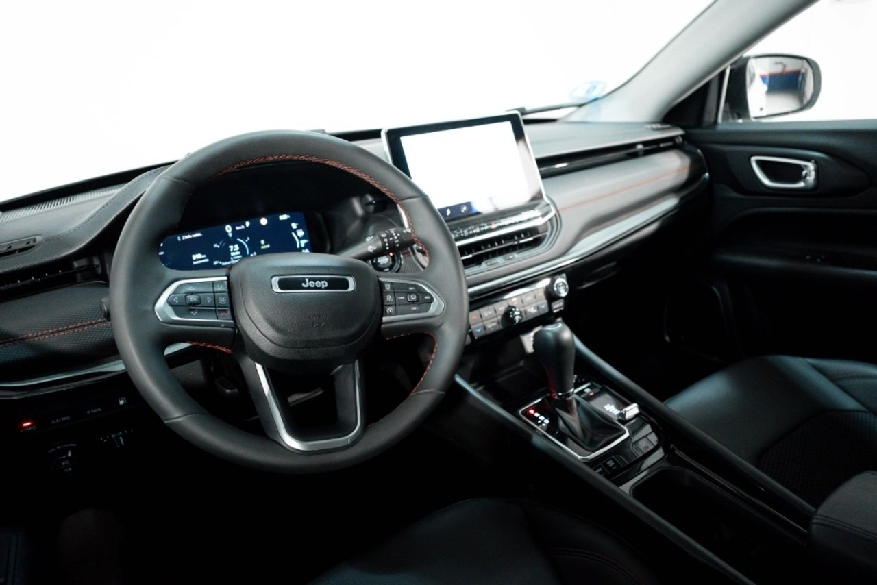 Foto Jeep Compass 22
