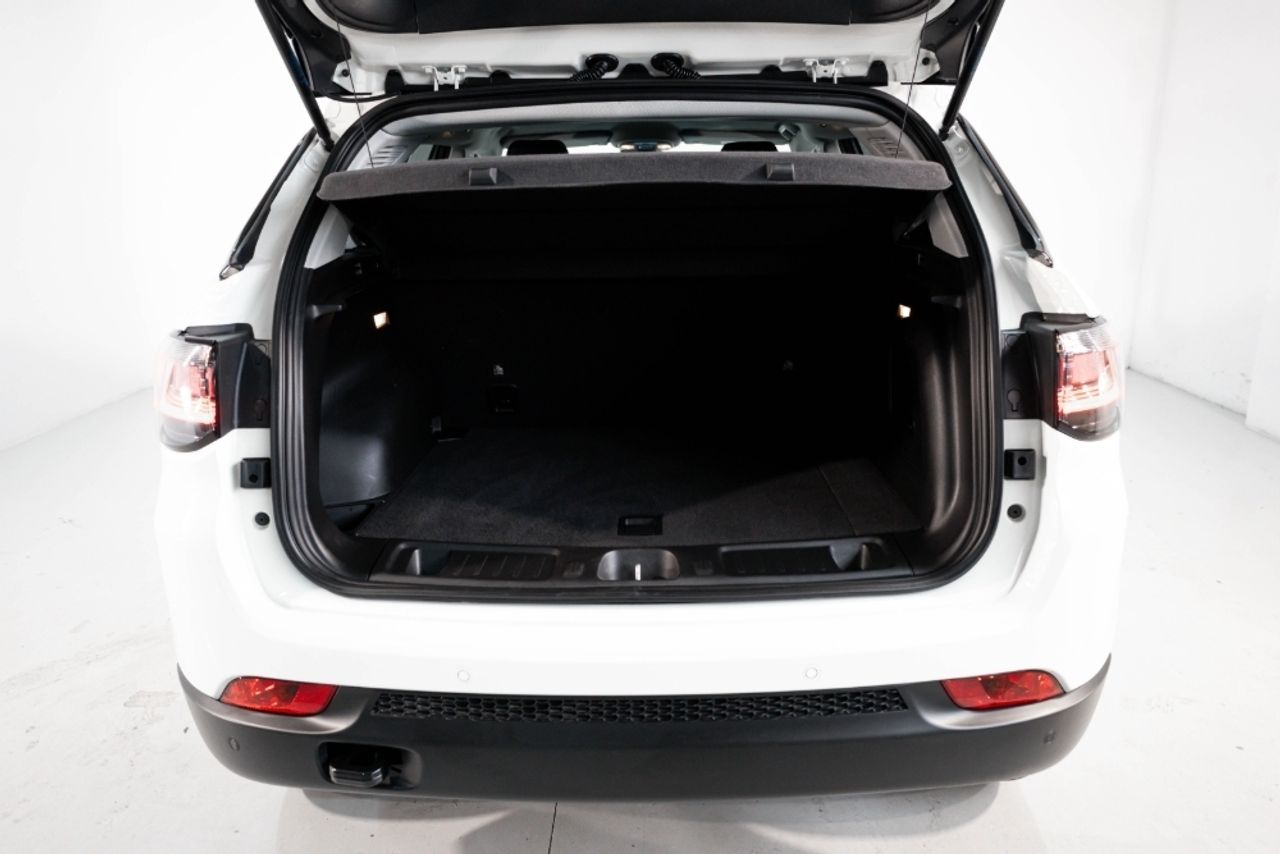 Foto Jeep Compass 34