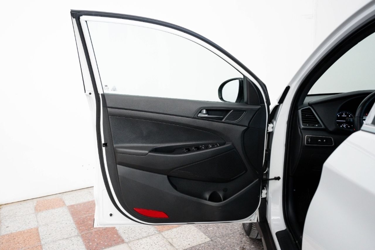 Foto Hyundai Tucson 13