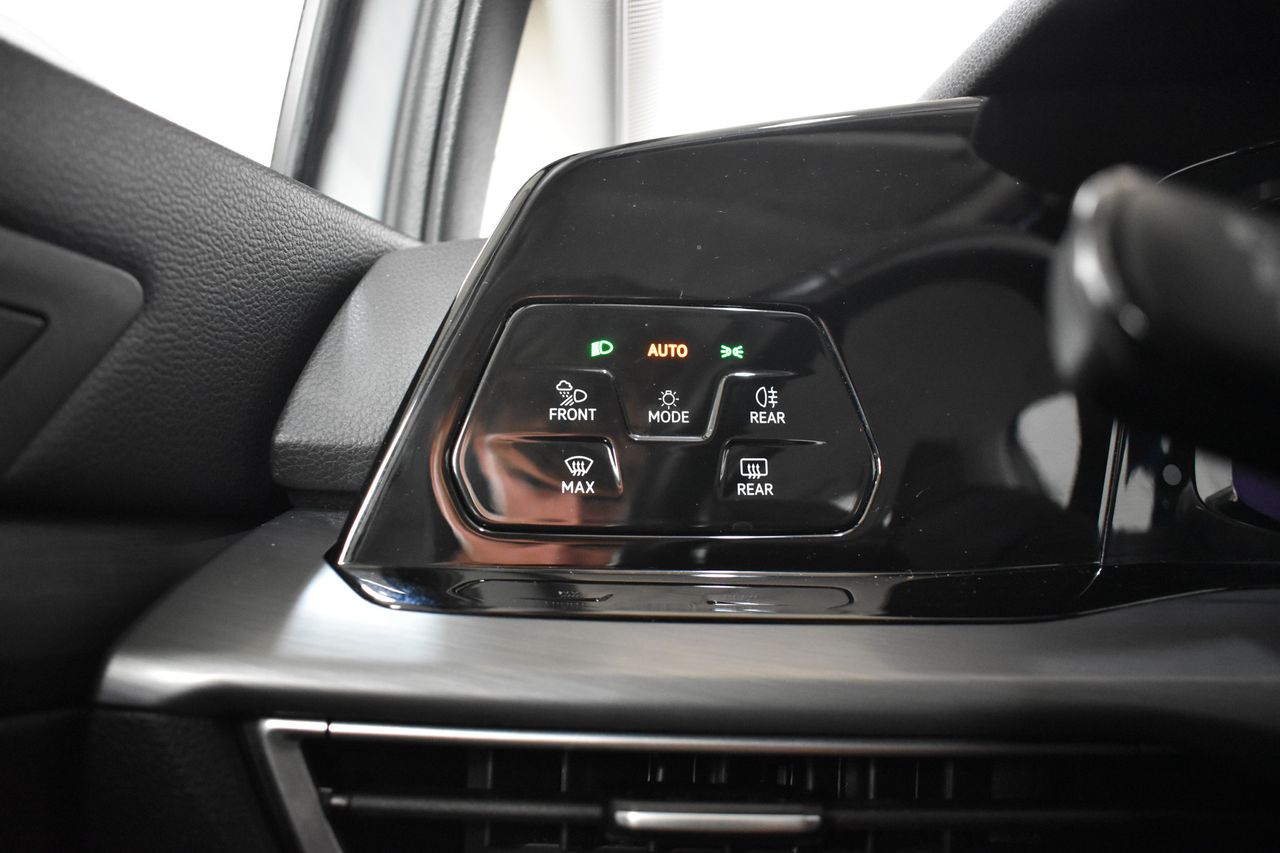 Foto Volkswagen Golf 13