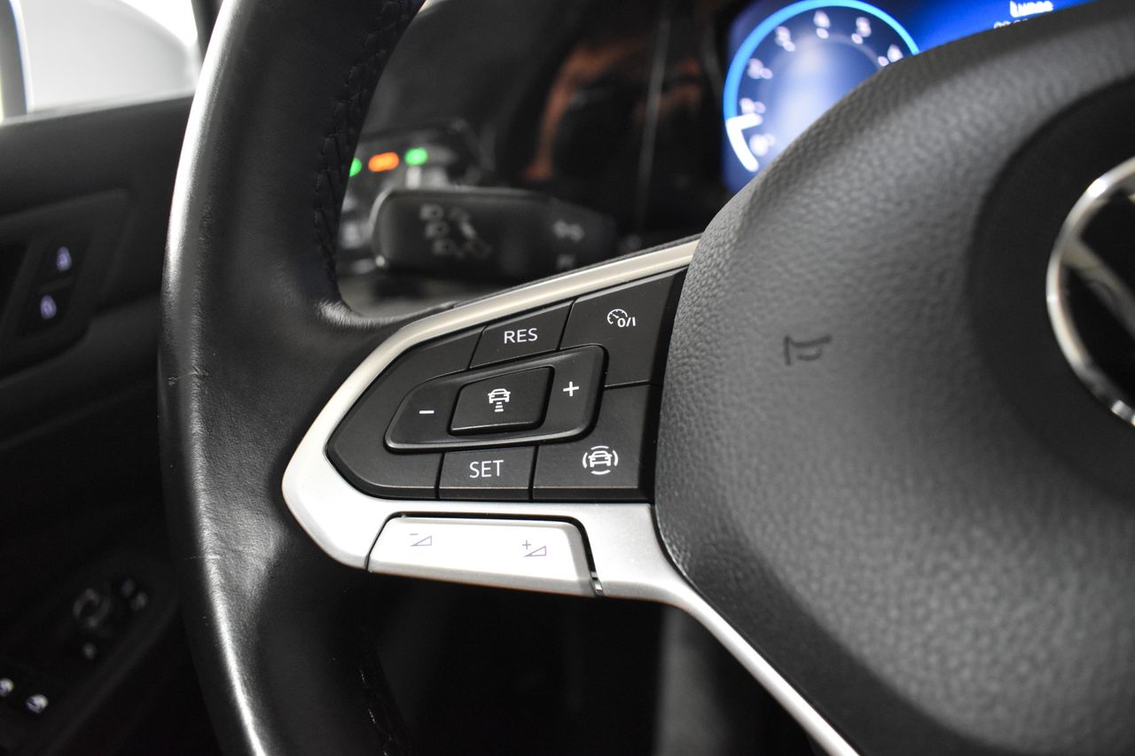 Foto Volkswagen Golf 15