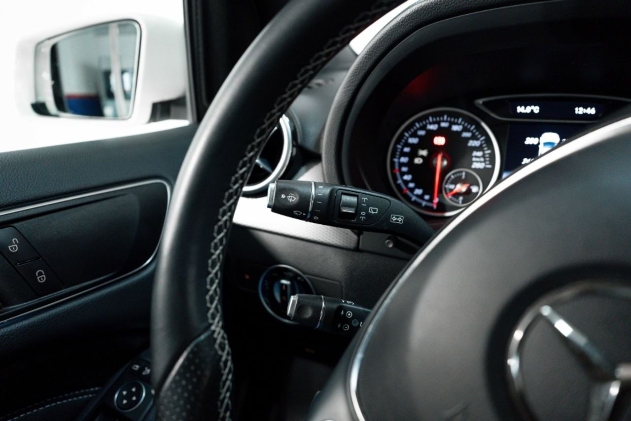Foto Mercedes-Benz Clase B 10