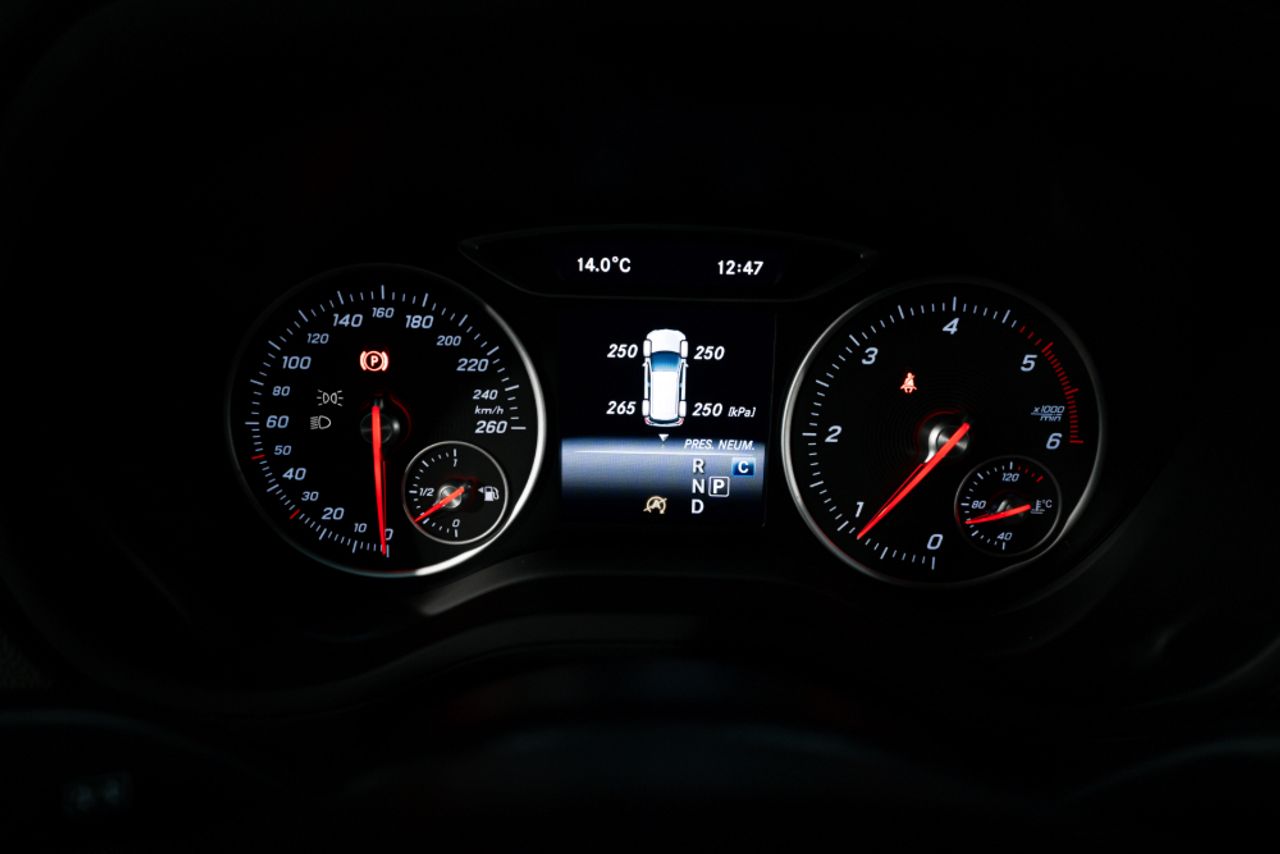 Foto Mercedes-Benz Clase B 14